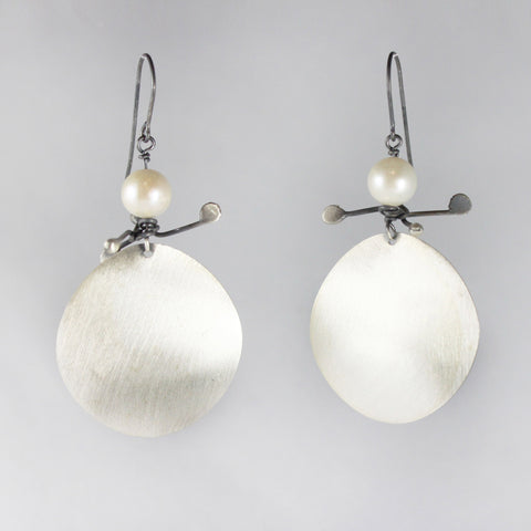 Disc earrings with spikes & a pearl